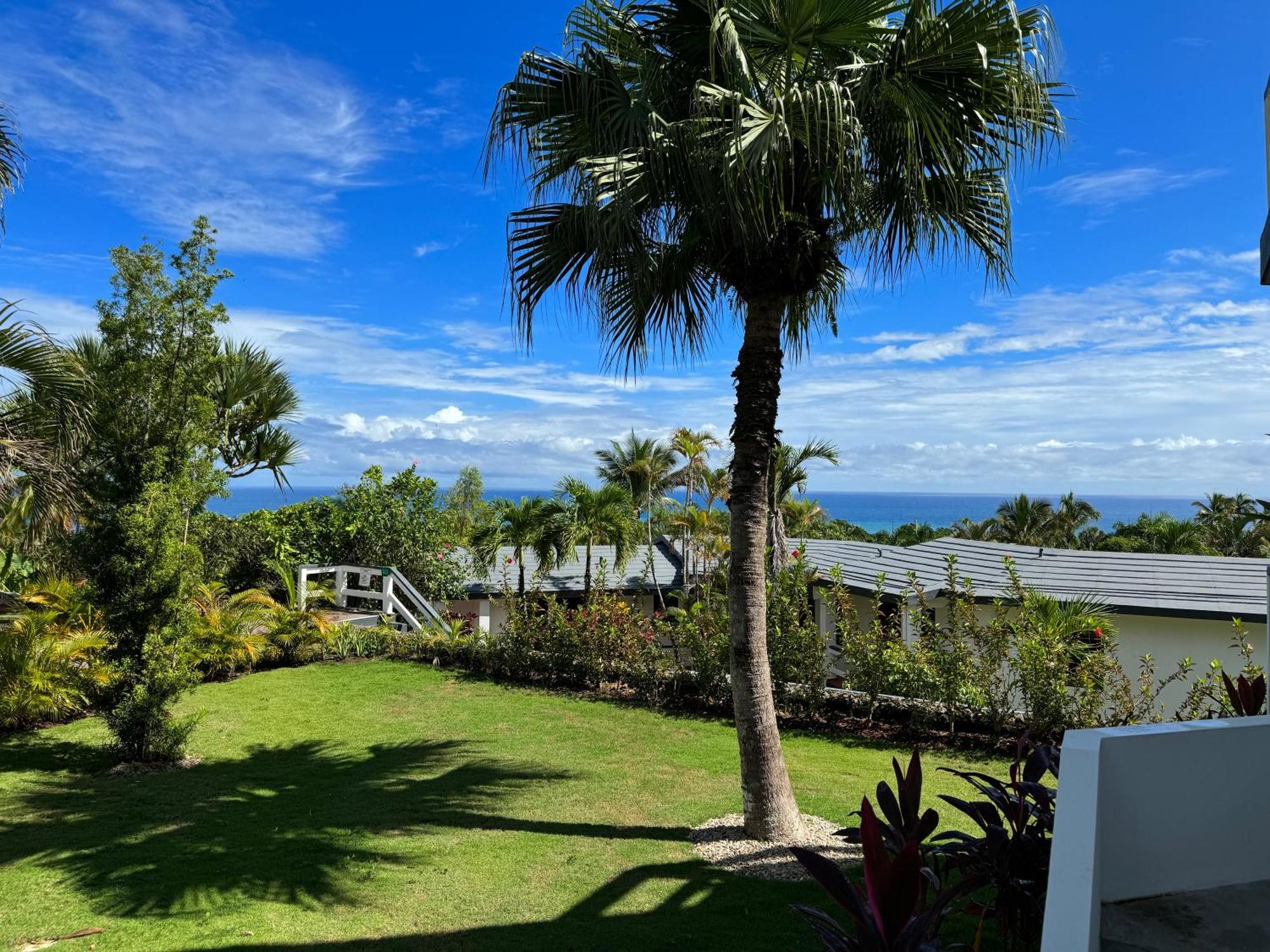 Catalina, Cabrera Oceanview Multi 2 Bd 2 Bath Condo Units With Balcony And Pool Exterior photo